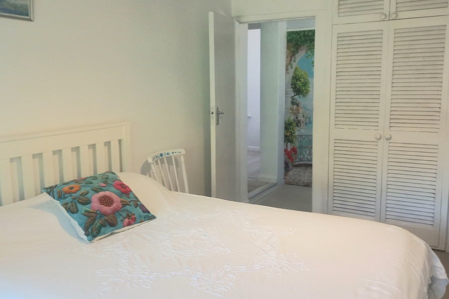 5 Bedroom Property for Sale in Kingfisher Creek Western Cape